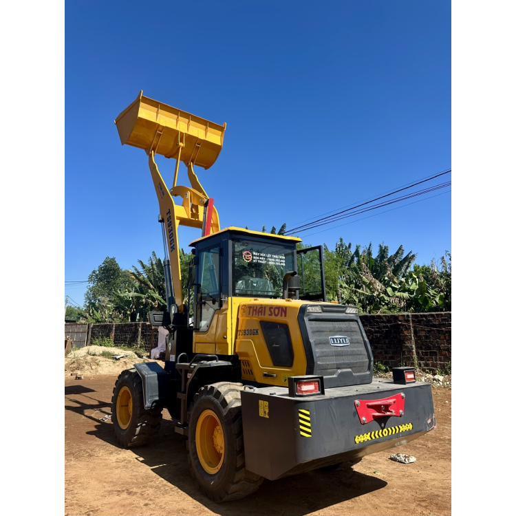 Xe Xúc Lật Nông Sản TS930G